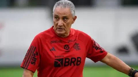 Flamengo pode ter retorno importante contra o Fluminense; Dupla treina separadamente