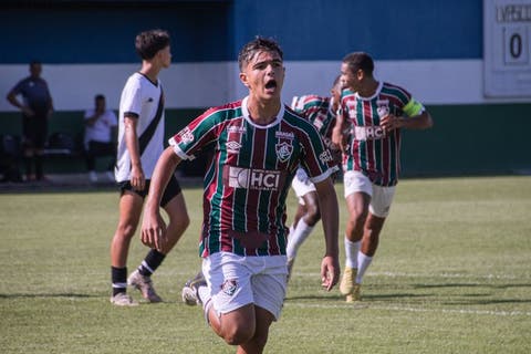 Fluminense vence clássico e lidera Copa Rio sub-15