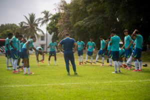 Seleção brasileira sub-17 treina na Colômbia