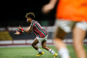 Sorriso, lateral do Fluminense