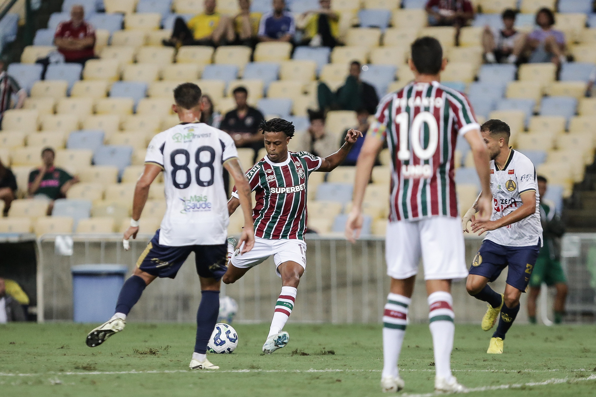 Keno Fluminense x Aparecidense