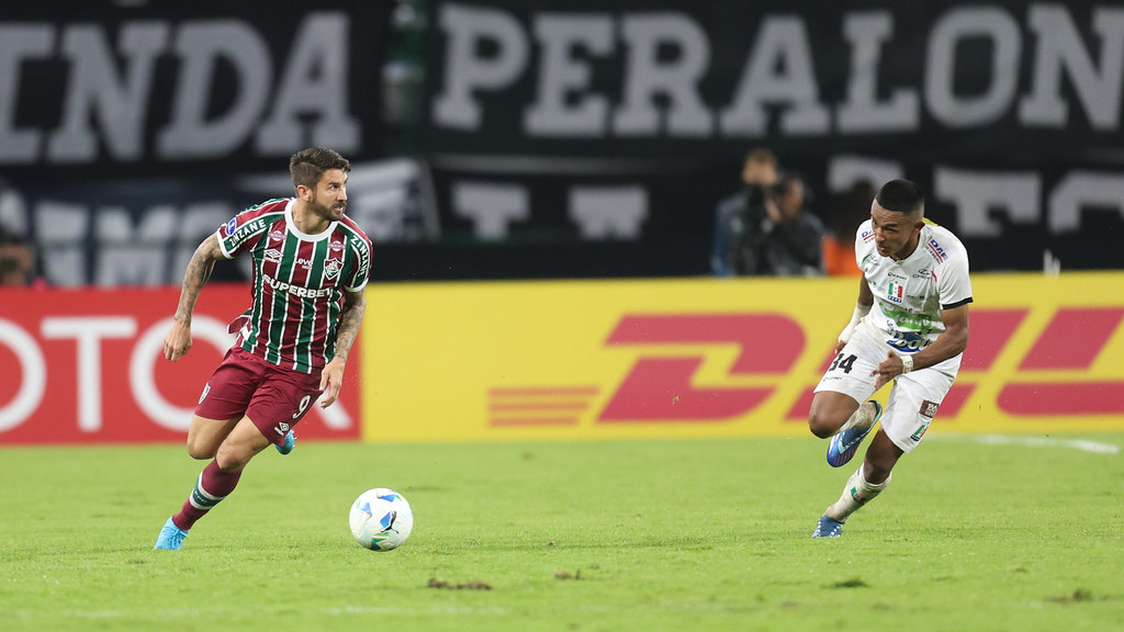 Fluminense vence o Once Caldas