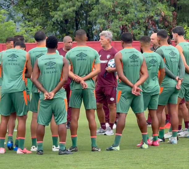 Renato Gaúcho comanda treino no Fluminense