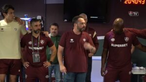 Mario Bittencourt vestiário Fluminense